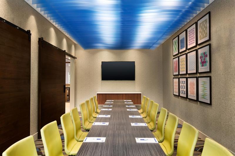 Holiday Inn Express & Suites - Painesville - Concord By Ihg Bagian luar foto