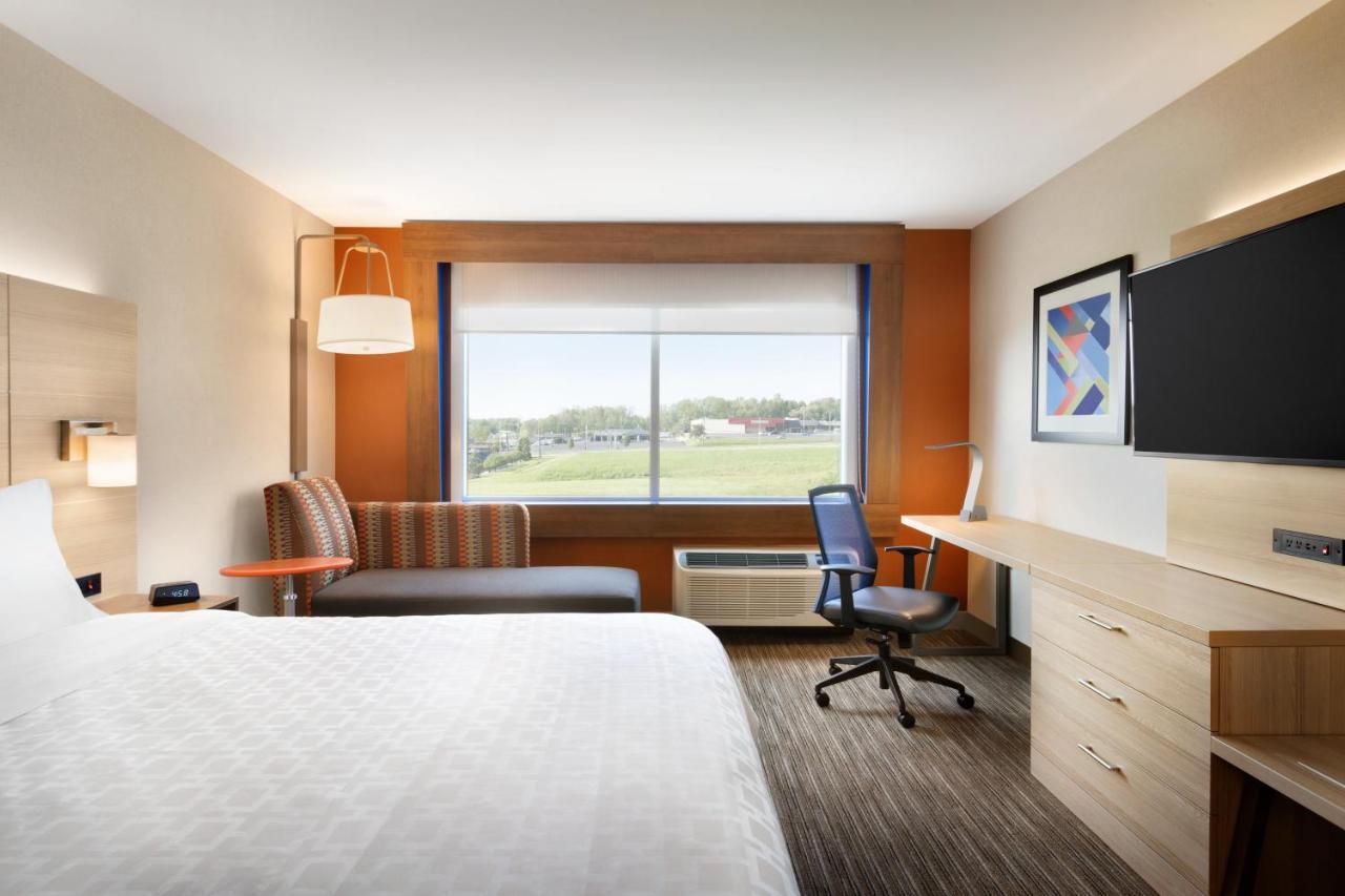 Holiday Inn Express & Suites - Painesville - Concord By Ihg Bagian luar foto